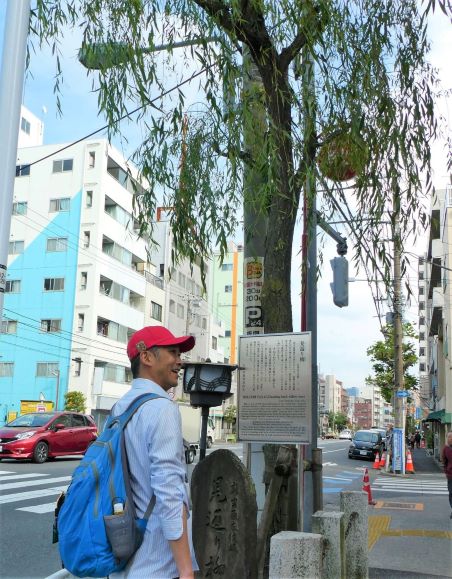 吉原大門・見返り柳にて